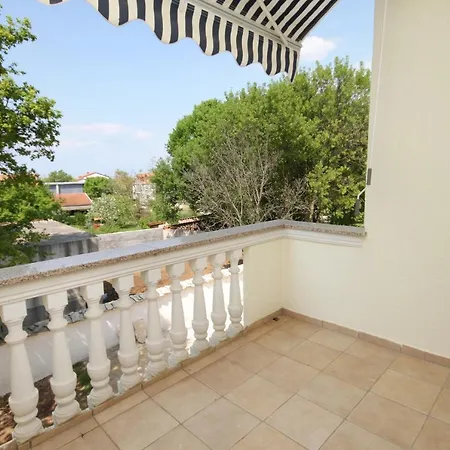 Apartment Family Friendly With A Swimming Pool Sveti Anton, Krk - 5291