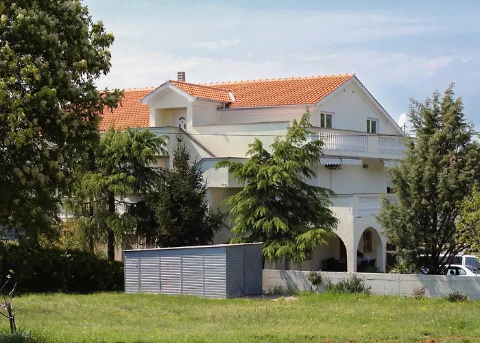 Apartman Family Friendly With A Swimming Pool Sveti Anton, Krk - 5291