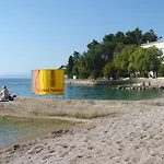 Family Friendly With A Swimming Pool Sveti Anton, Krk - 5291 Apartmán Malinska