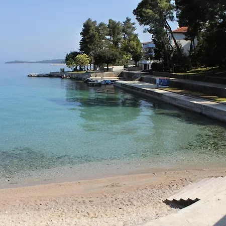 Apartman Family Friendly With A Swimming Pool Sveti Anton, Krk - 5291
