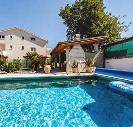 Family Friendly With A Swimming Pool Sveti Anton, Krk - 5291