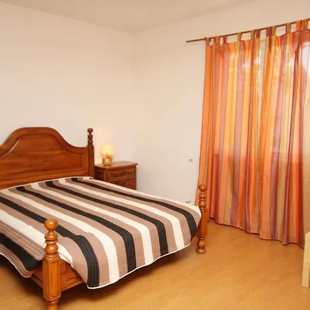 Family Friendly With A Swimming Pool Sveti Anton, Krk - 5291 Appartement