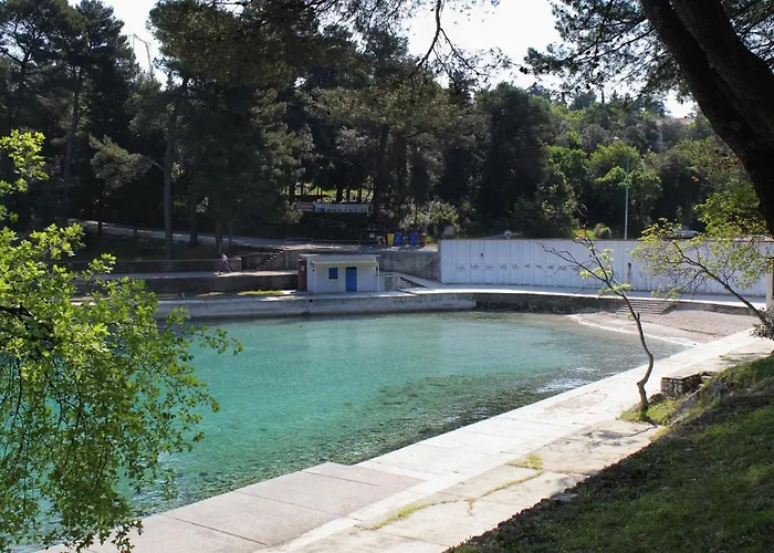 Apartment Family Friendly With A Swimming Pool Sveti Anton, Krk - 5291