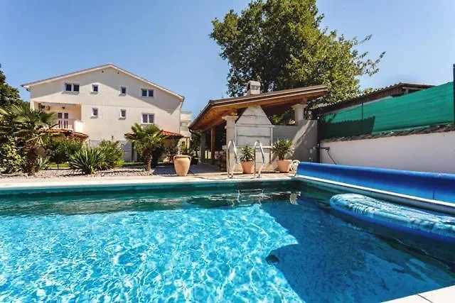 Family Friendly With A Swimming Pool Sveti Anton, Krk - 5291
