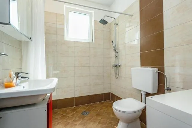 Family Friendly With A Swimming Pool Sveti Anton, Krk - 5291 Malinska